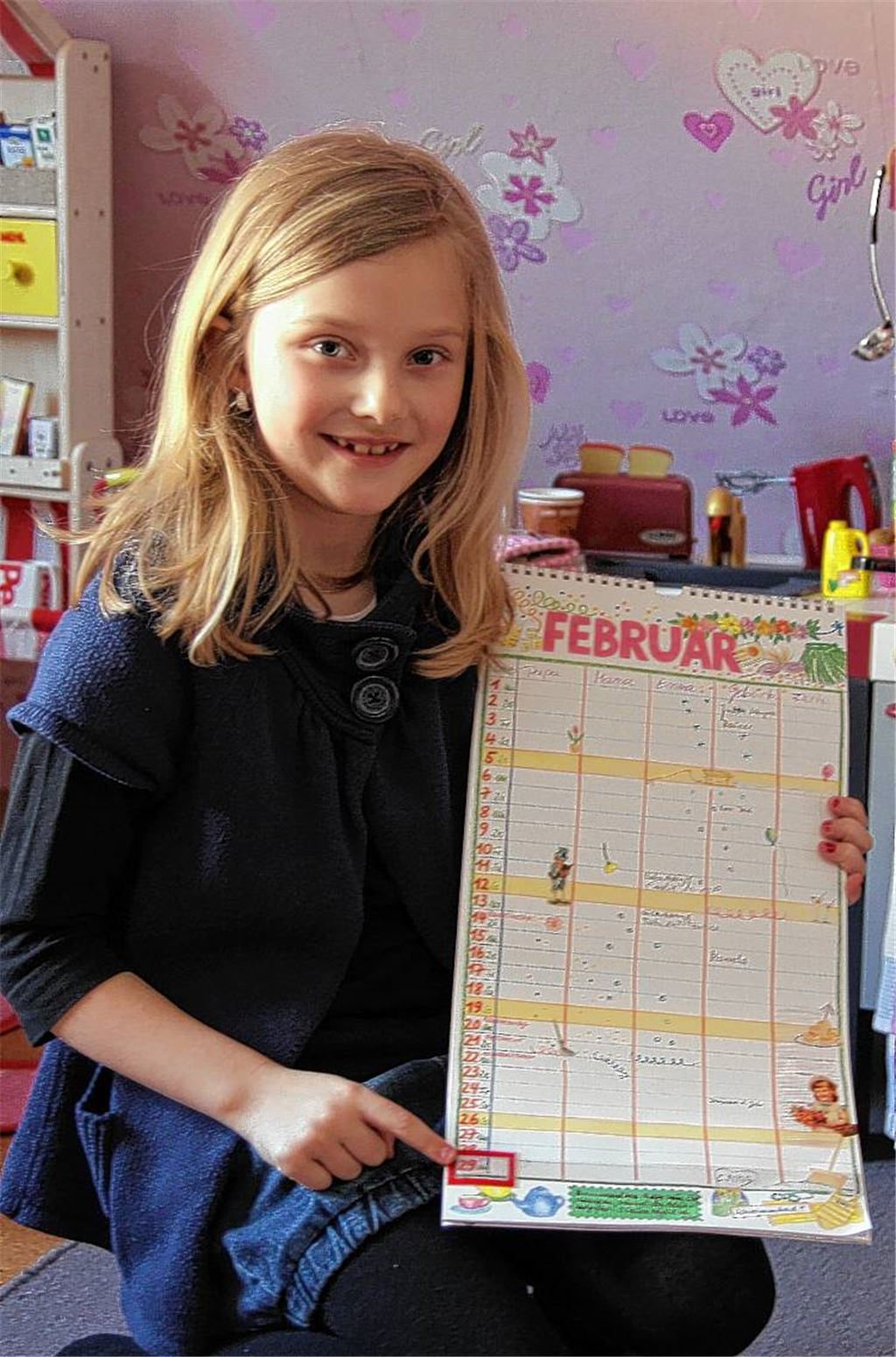 Grundschülerin Emma Jürß feiert heute ihren achten Geburtstag.