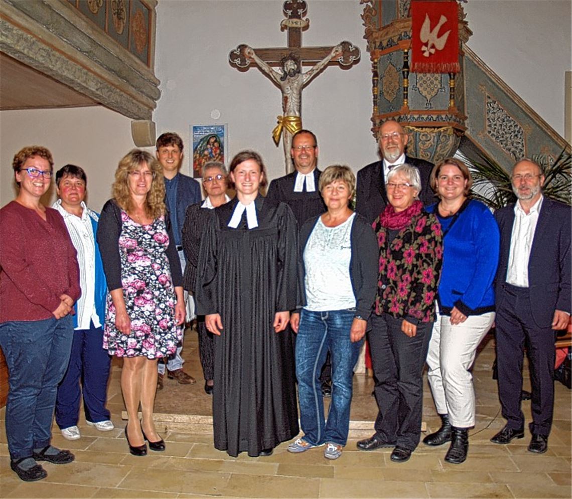 Neue Pfarrerin liebt Gartenarbeit