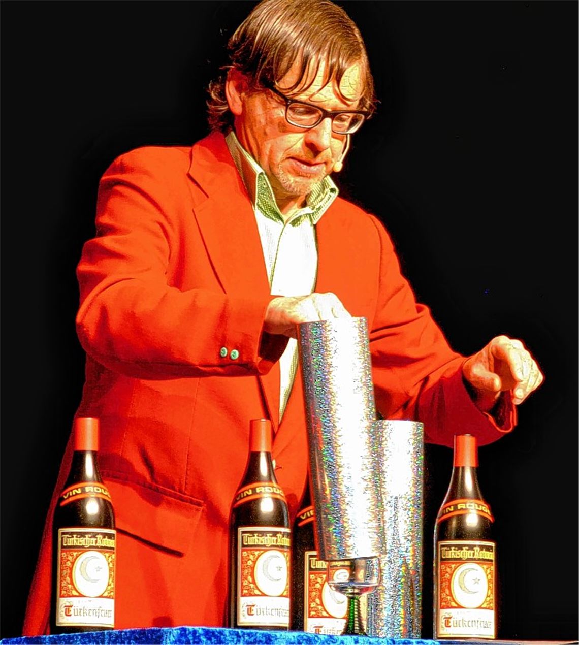 Flaschen kommen aus dem Nichts