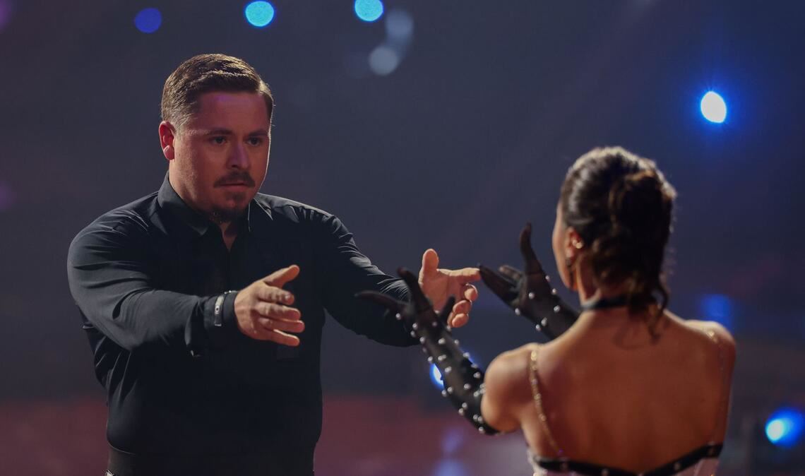 Gustav Schäfer zeigt sein Können normalerweise am Schlagzeug, bei "Let's Dance" nun auch auf der Tanzfläche. (Archivbild)