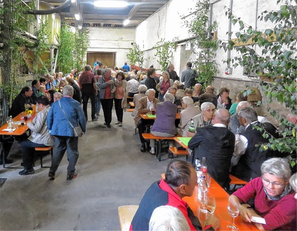 Winzerverein feiert Kelterfest