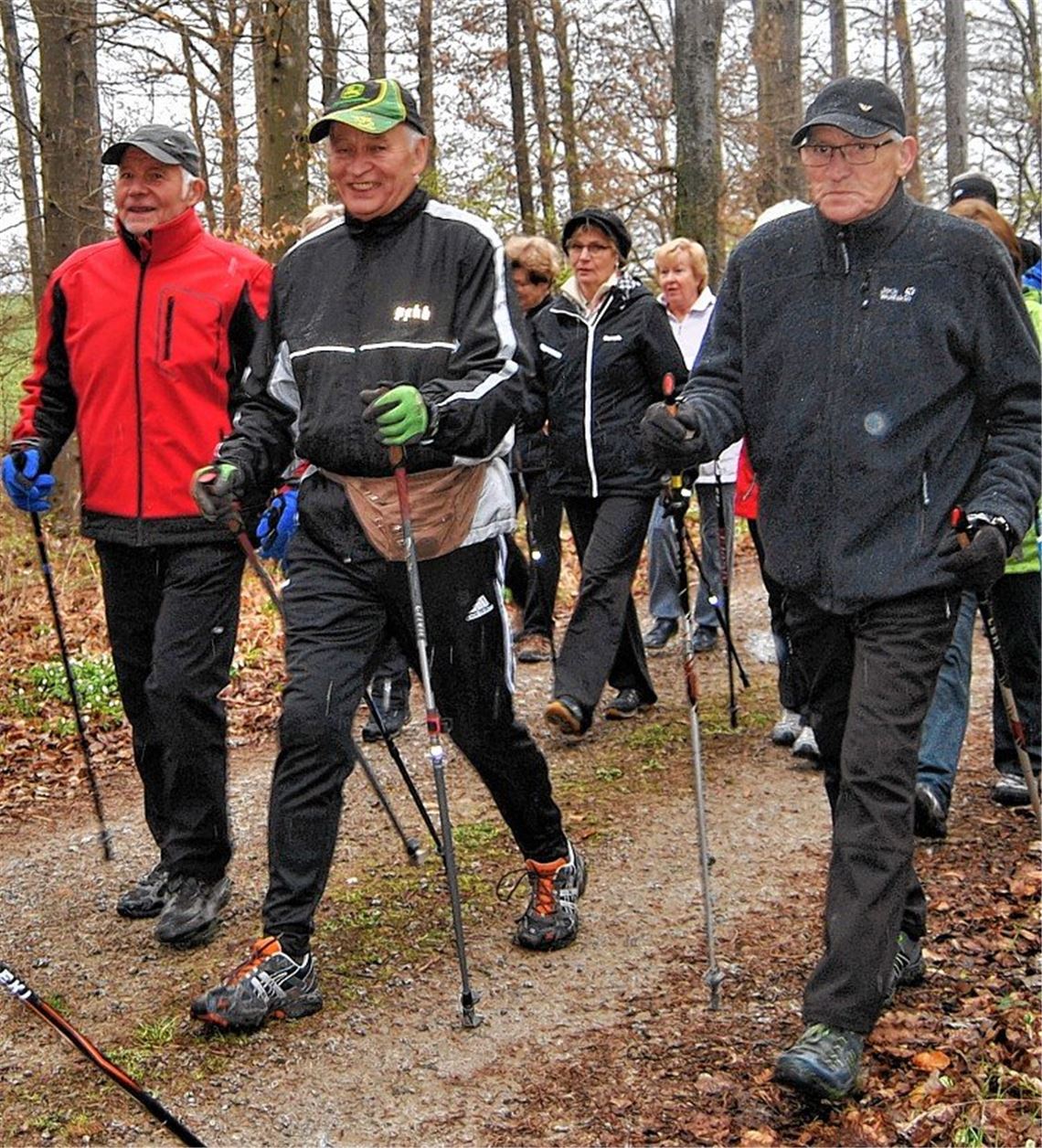 Läufer lassen sich von Aprilwetter nicht stoppen Läufer lassen sich von Aprilwetter nicht stoppen