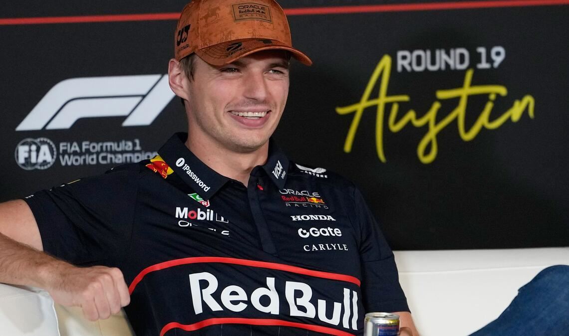 Gute Laune beim viermaligen Weltmeister Max Verstappen.