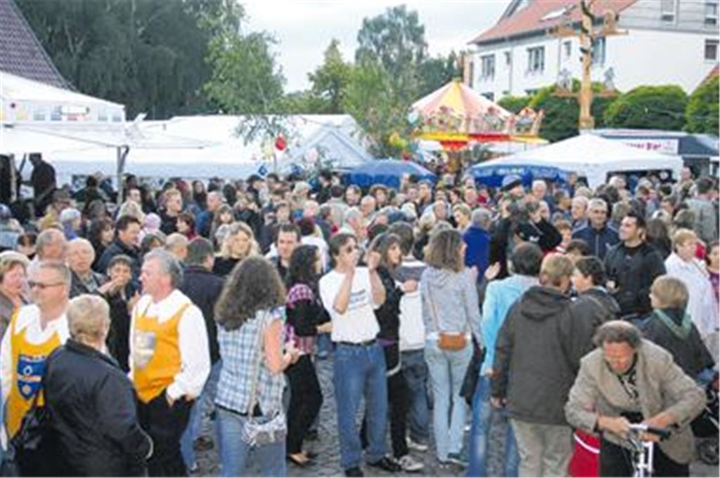 Gute Resonanz: Am 6./7. Juni 2009 feiert das Fleckenfest seine Premiere.
Archivfoto: Stahlfeld