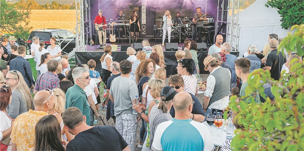 Gute Stimmung: Das Wein- und Musikfest lockt viele Gäste an.Foto: Fotomoment