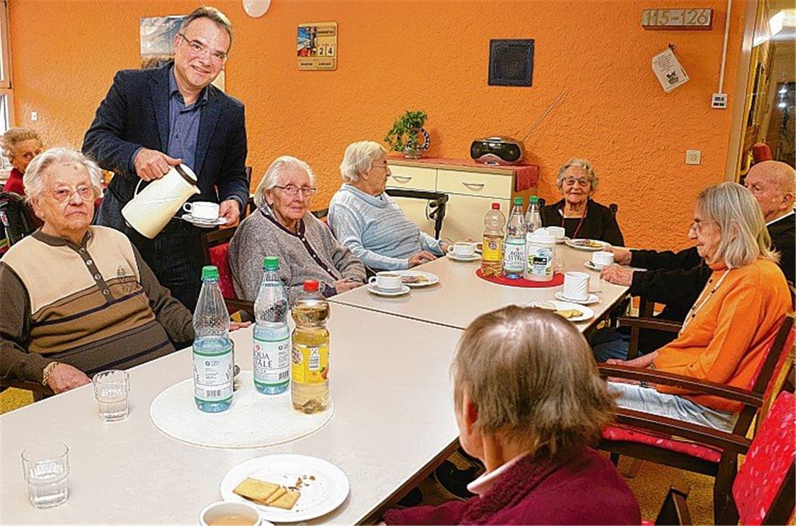 Mehr Personal für Demenzkranke nötig Mehr Personal für Demenzkranke nötig