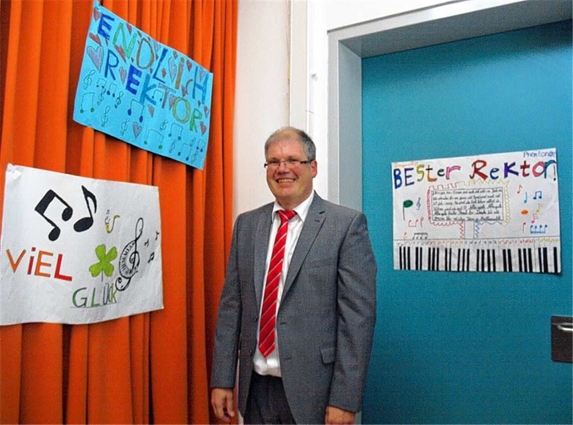 Viel Lob für den neuen, alten Rektor
