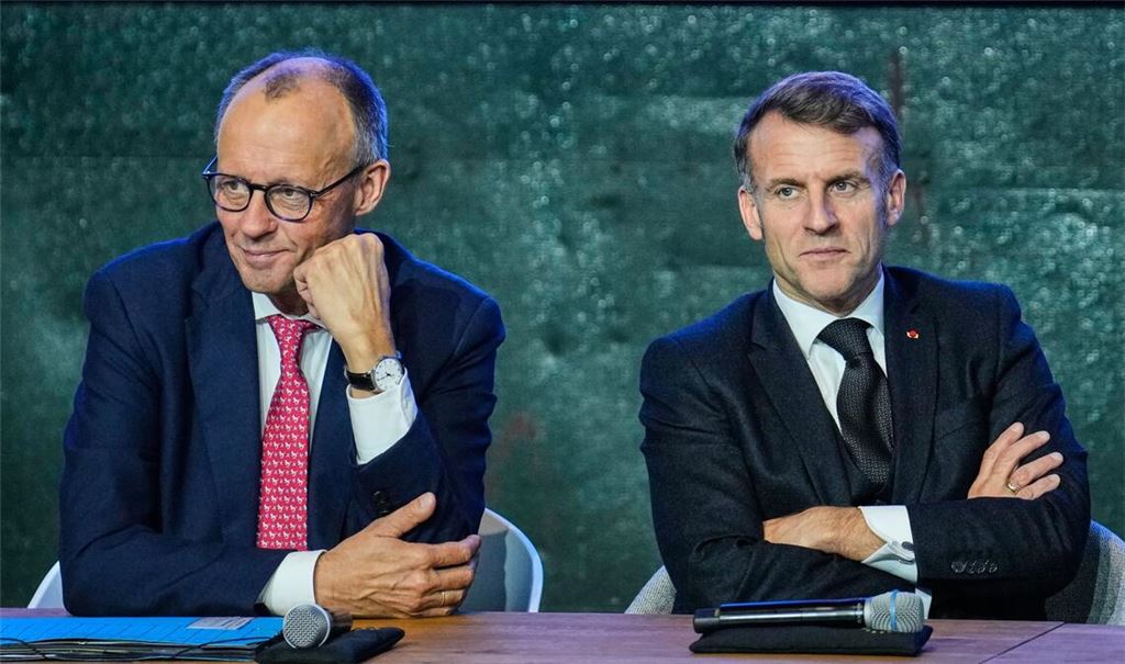 Haben sich im Moment eher wenig zu sagen: Bundeskanzler Merz (links) und Frankreichs Präsident Macron. Das angespannte Verhältnis belastet auch den EU-Gipfel im belgischen Alden Biesen .
