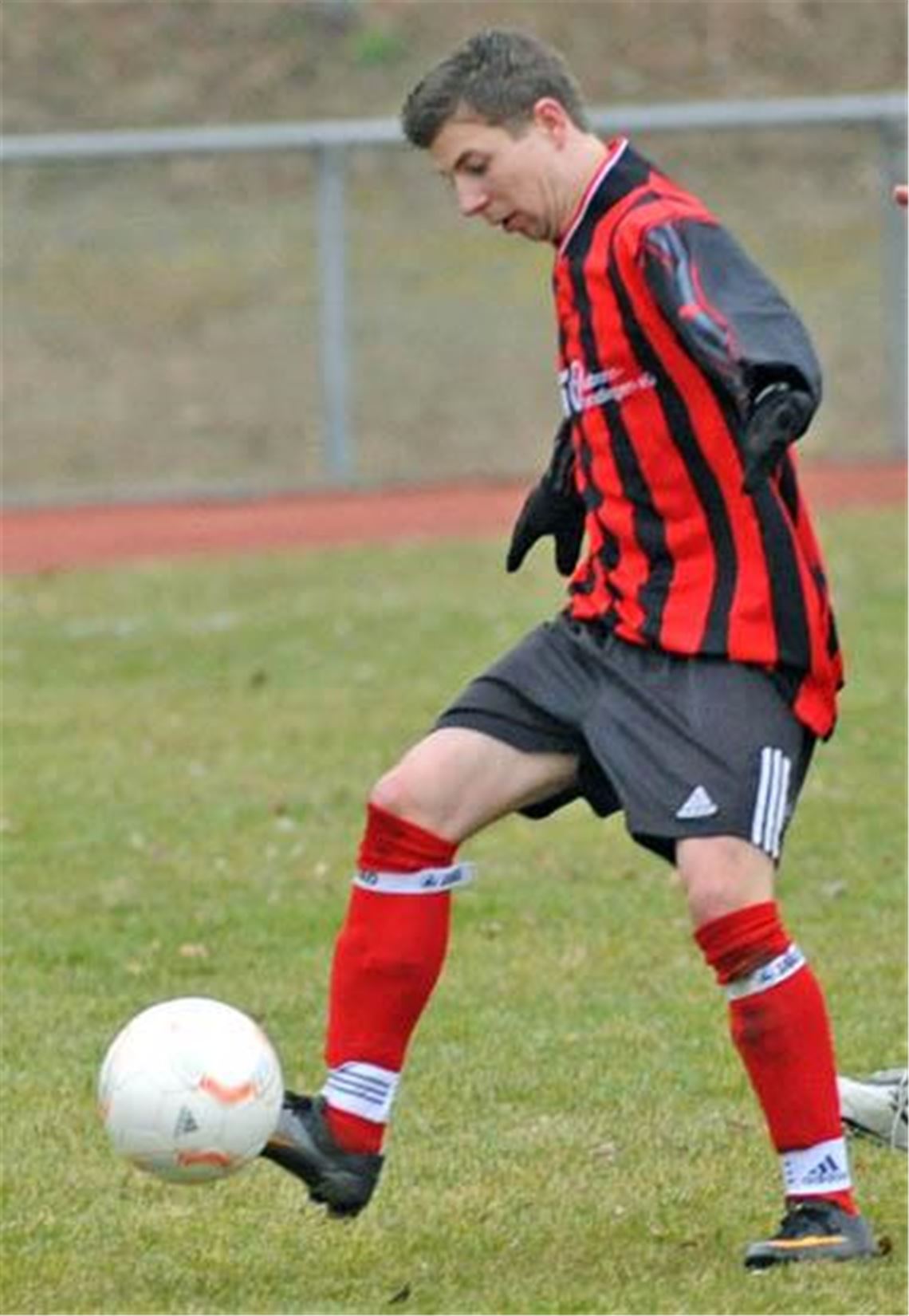 Hacke, Spitze, eins, zwei, drei: Hat der TSV Maulbronn mit dem 7:0-Schützenfest gegen die PSG Pforzheim eine furiose Rückrunde eröffnet? Foto: Fotomoment