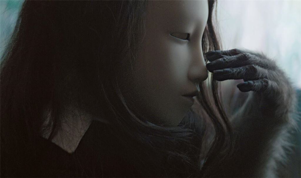 Halb Tier, halb Mensch: Figur aus Pierre Huyghes Film „Human Mask“