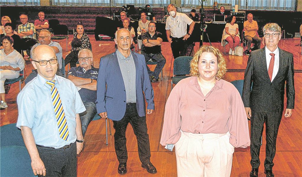 Harald Eiberger, Michael Thomsen, Violetta Rehm und Armin Pioch (v. li.).Stahlfeld