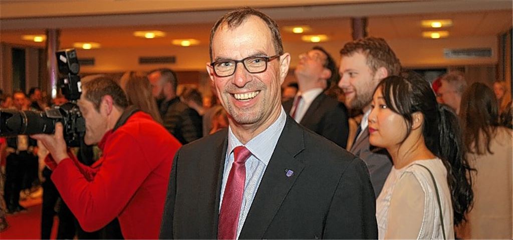 Gemeinderat steht hinter OB Schneider