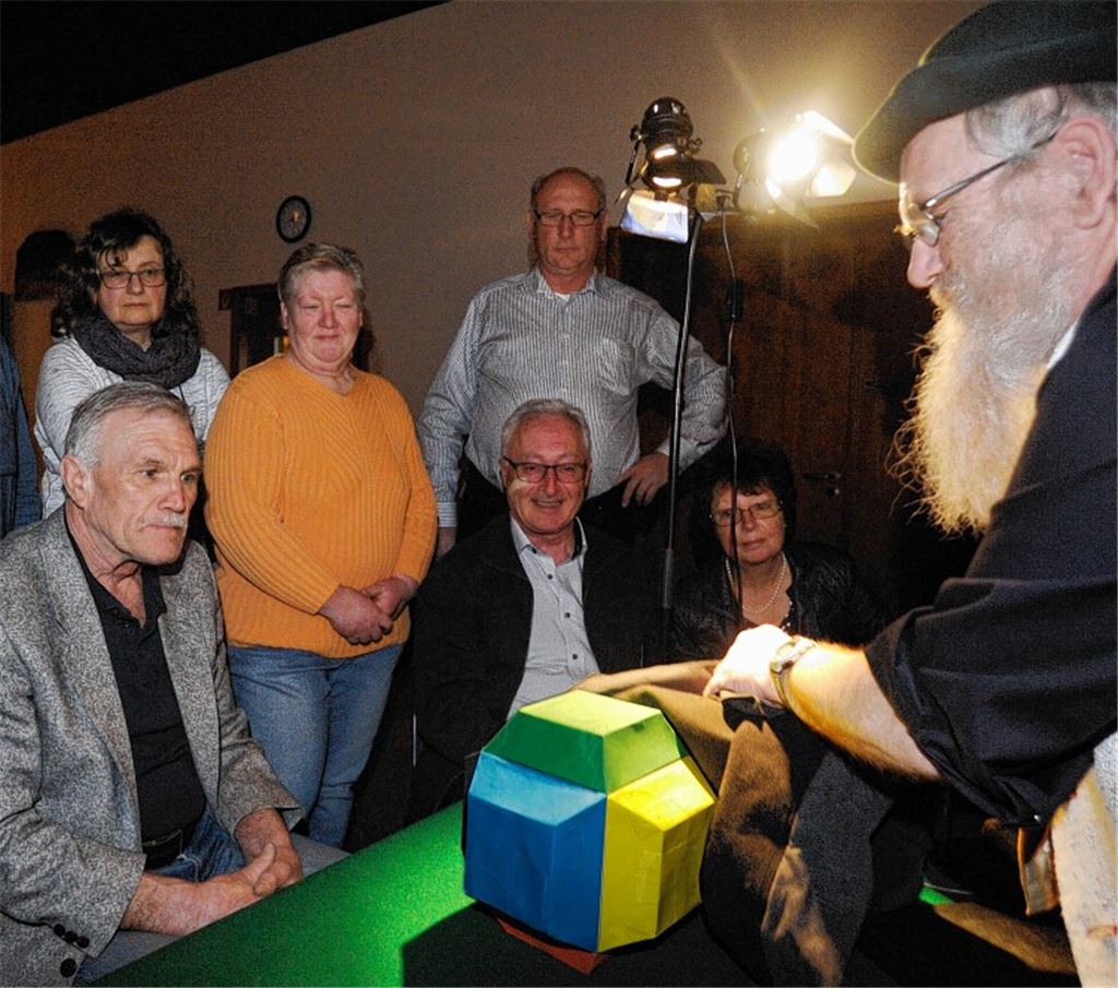Dem Zauberer auf die Finger geschaut