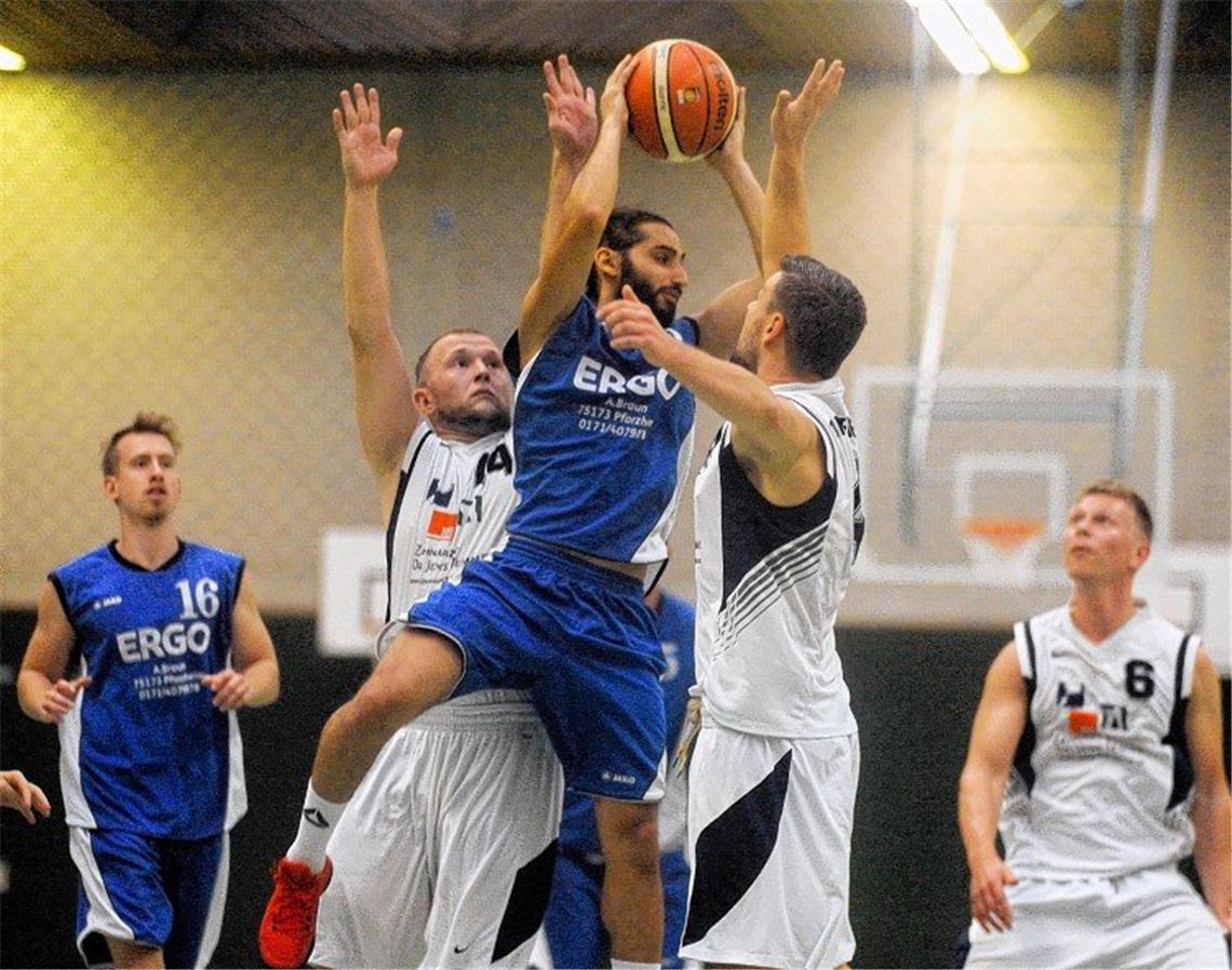 Hightowers geben Führung aus der Hand