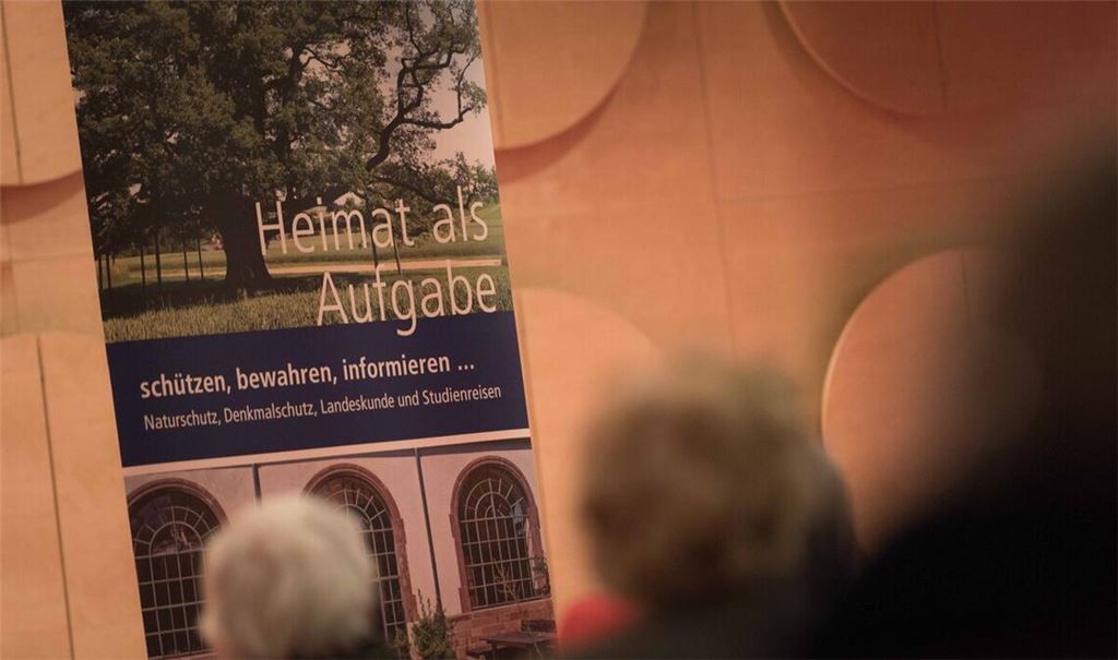 Heimat als Aufgabe – dazu gehört für den Schwäbischen Heimatbund auch der Schutz der freiheitlich-demokratischen Grundordnung.