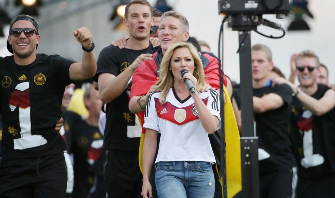 Helene Fischer und der DFB: Nach dem Triumph 2014 ging es "Atemlos durch die Nacht"