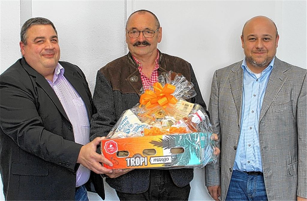 Rotes Kreuz verabschiedet Helmut Karst