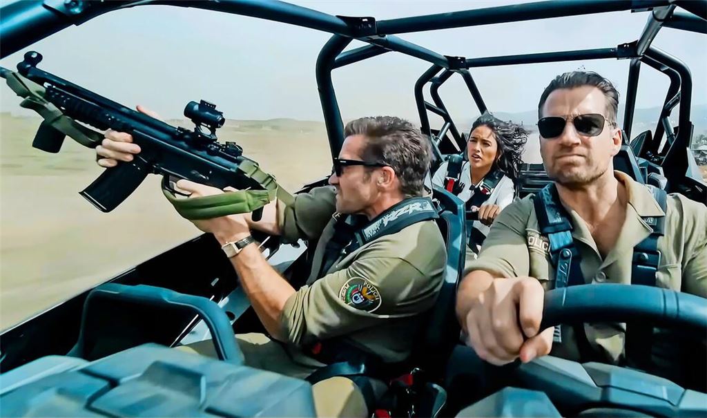 Henry Cavill, Jake Gyllenhaal und Eiza González in „ In the Grey“