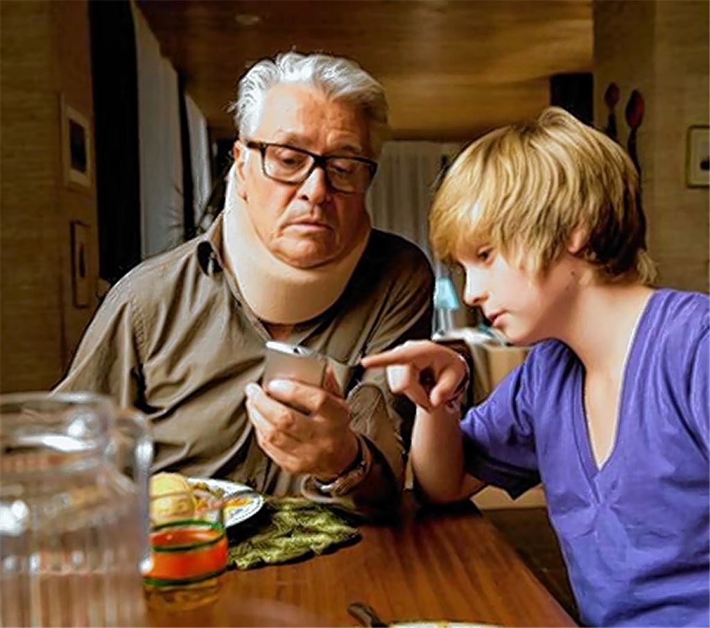 Henry Hübchen und Marius Haas.