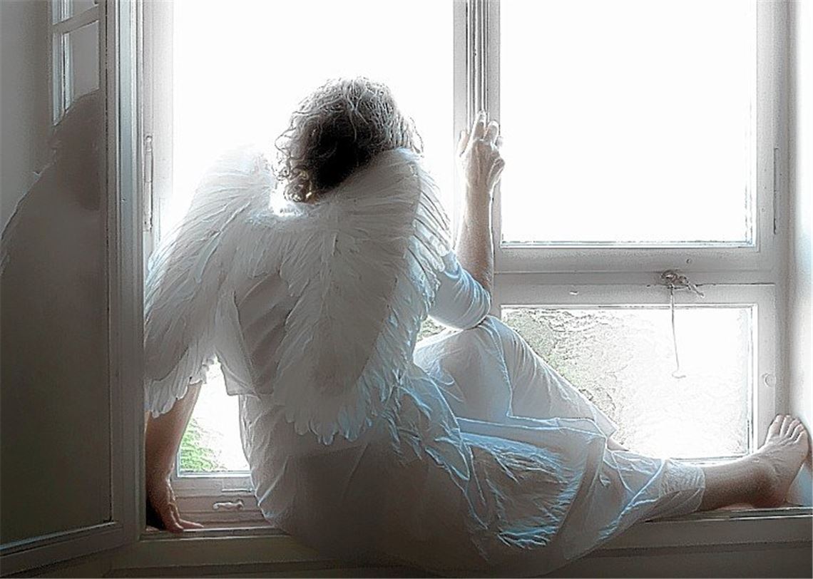 Produktion „Engel“ feiert Premiere