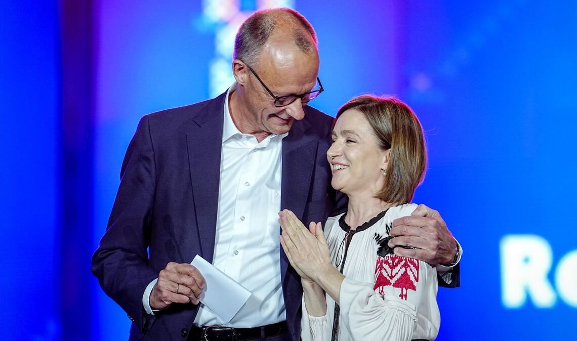 Europäer wollen Moldau vor Putin bewahren Höhepunkt des Besuchs war ein gemeinsamer Auftritt bei einer großen Unabhängigkeitsparty.