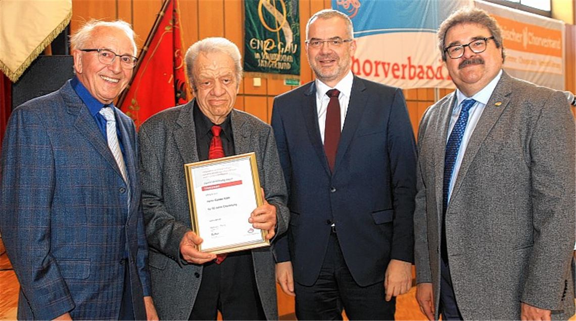 Lobeshymnen für Sängerbewegung