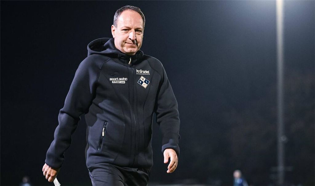 Holger Bachthaler trainiert seit Oktober 2022 den Bayern-Regionalligisten FV Illertissen.