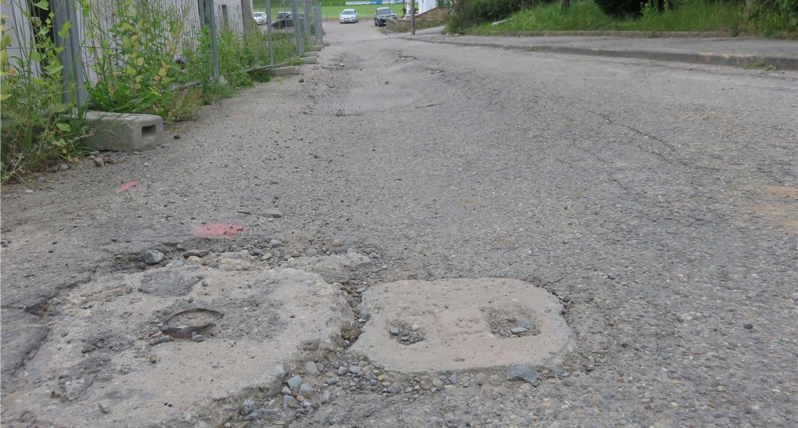 Holprige Zufahrt. Foto: Archiv