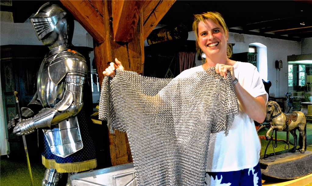 Hüterin der historischen Schätze der Stadt Mühlacker: Dr. Martina Terp-Schunter, die Leiterin der Volkshochschule, ist jetzt auch fürs Heimatmuseum in der historischen Kelter verantwortlich.Stahlfeld