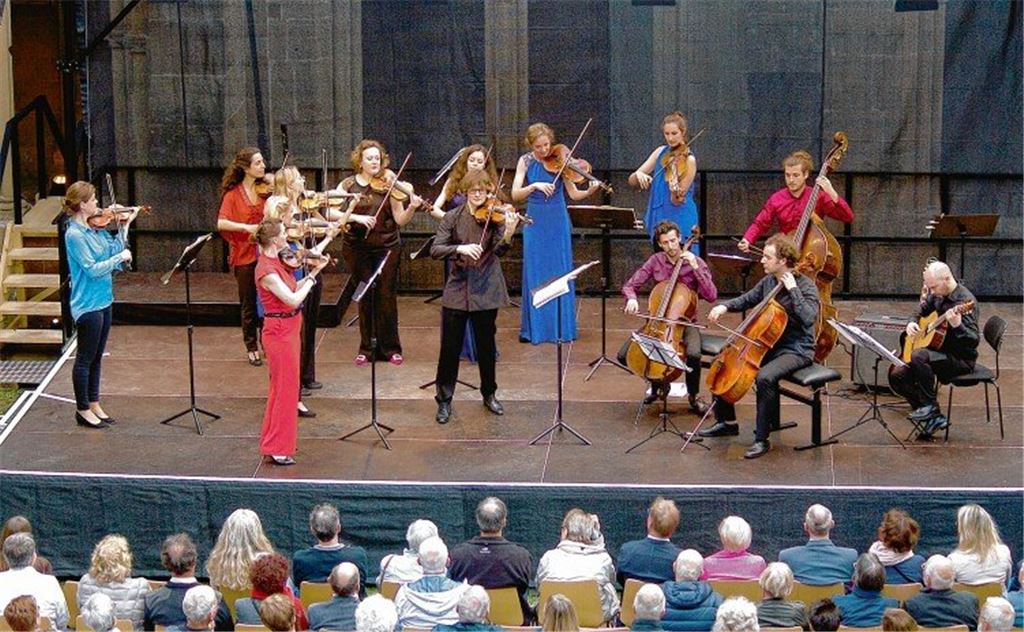 Ensemble bietet anmutige Klangpracht