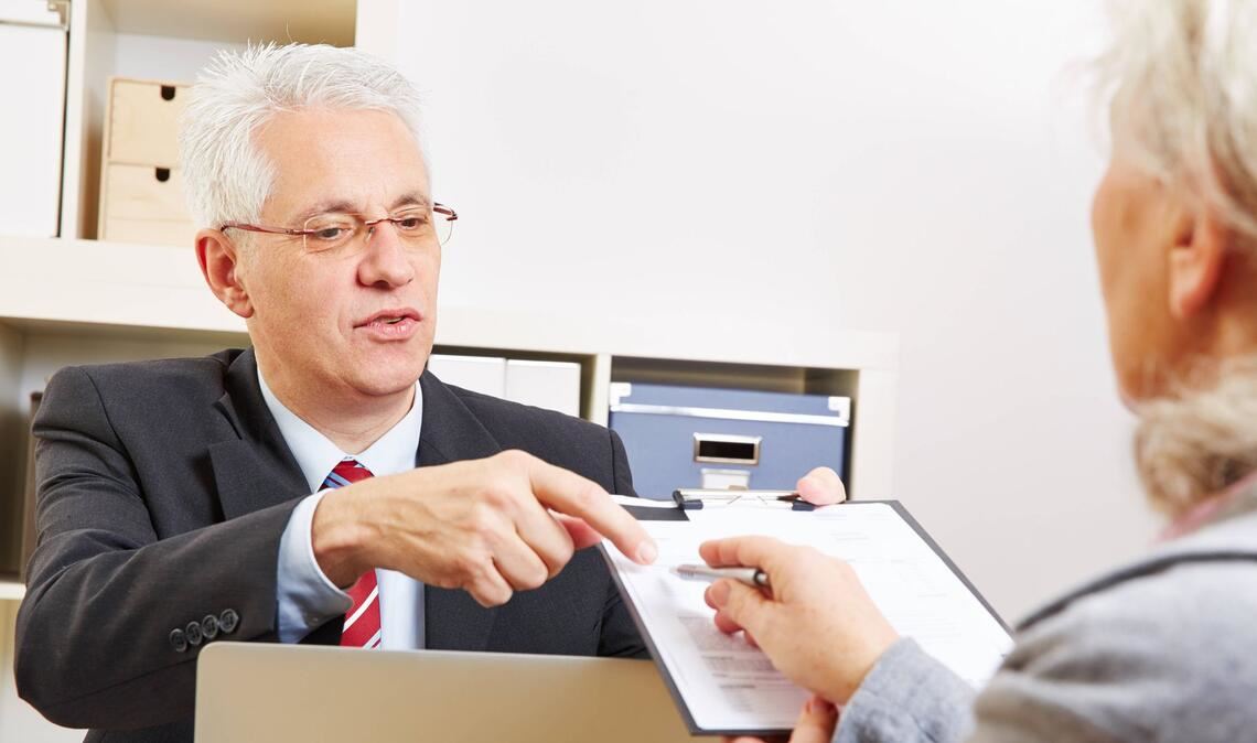 HypoVereinsbank und Commerzbank/Comdirect sollen gemeinsam unters Dach der Unicredit – das hätte Folgen für Einlagen, Personal und Beratung.