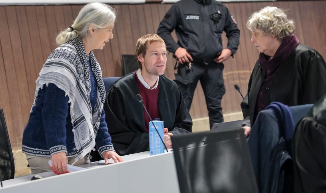 Ihre Anwälte wollen Klette weiter vertreten. (Archivbild)