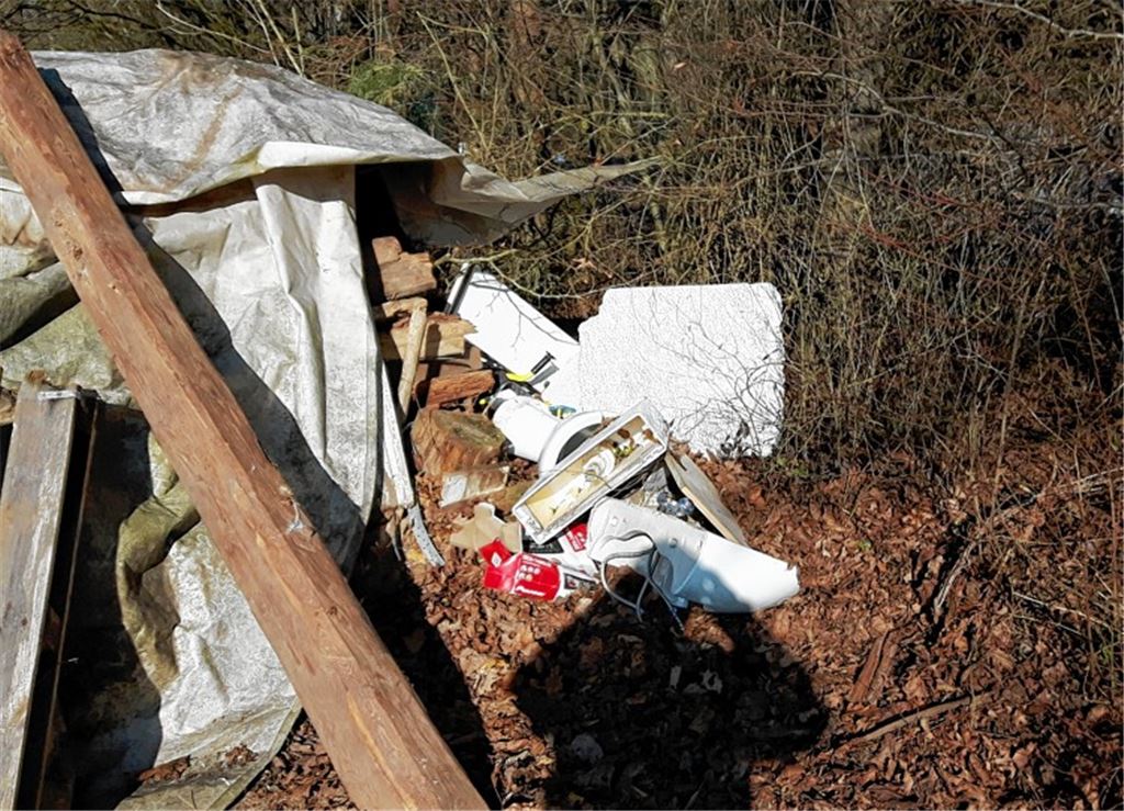 Müllsünder beschäftigen Bauhof