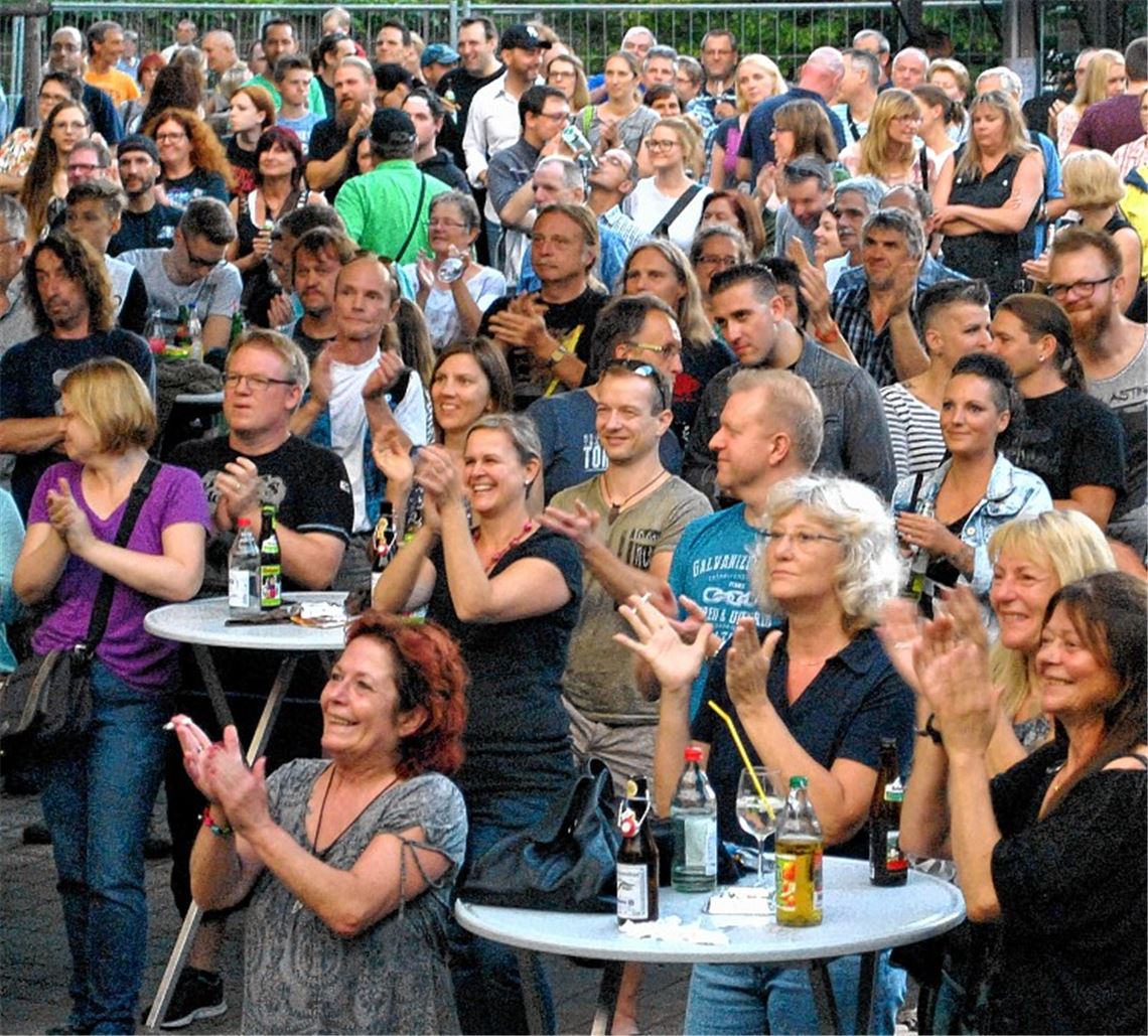 „Illingen rockt“ findet sein Publikum und macht Lust auf mehr.