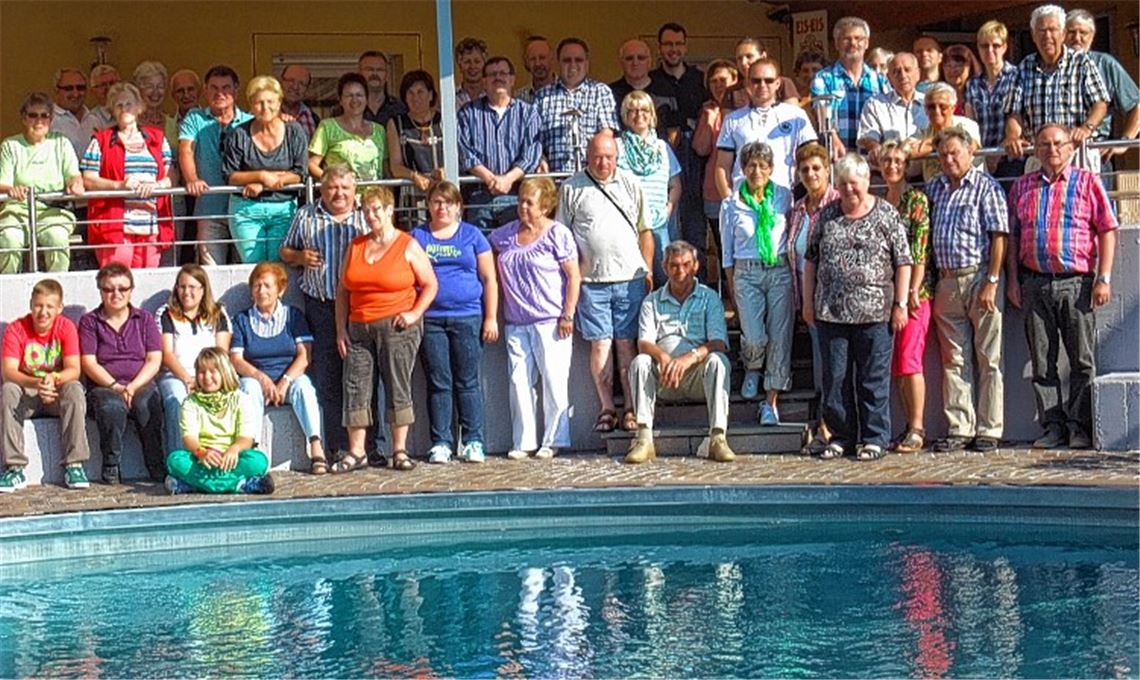 Illinger am Hotel-Pool in Tramin. 