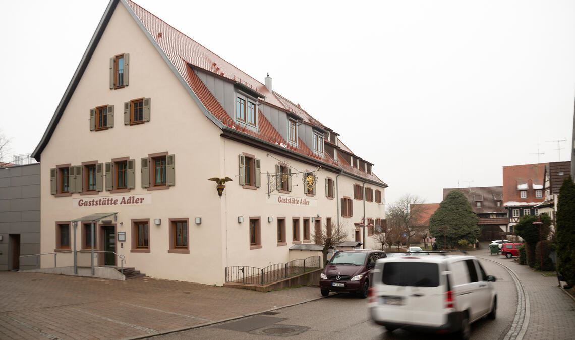 Im „Adler“ in Wiernsheim sollen bald wieder Gäste bewirtet werden. Foto: Archiv