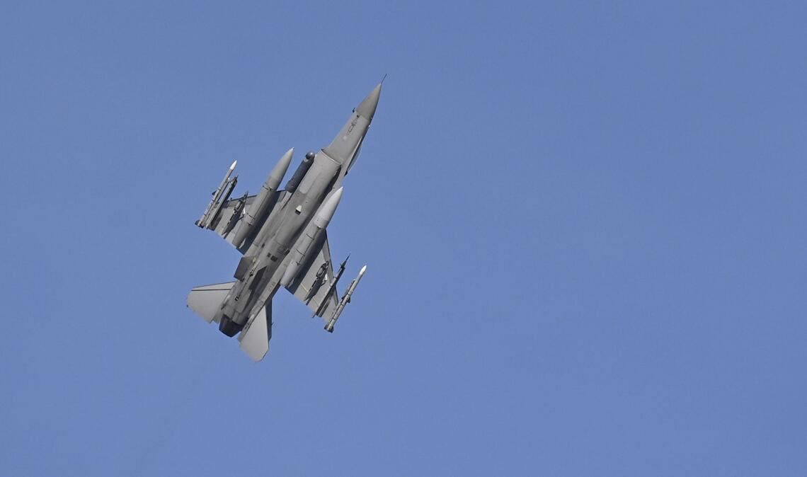 Im Golfstaat Kuwait sind nach dortigen offiziellen Angaben mehrere US-Militärflugzeuge abgestürzt (Symbolbild).