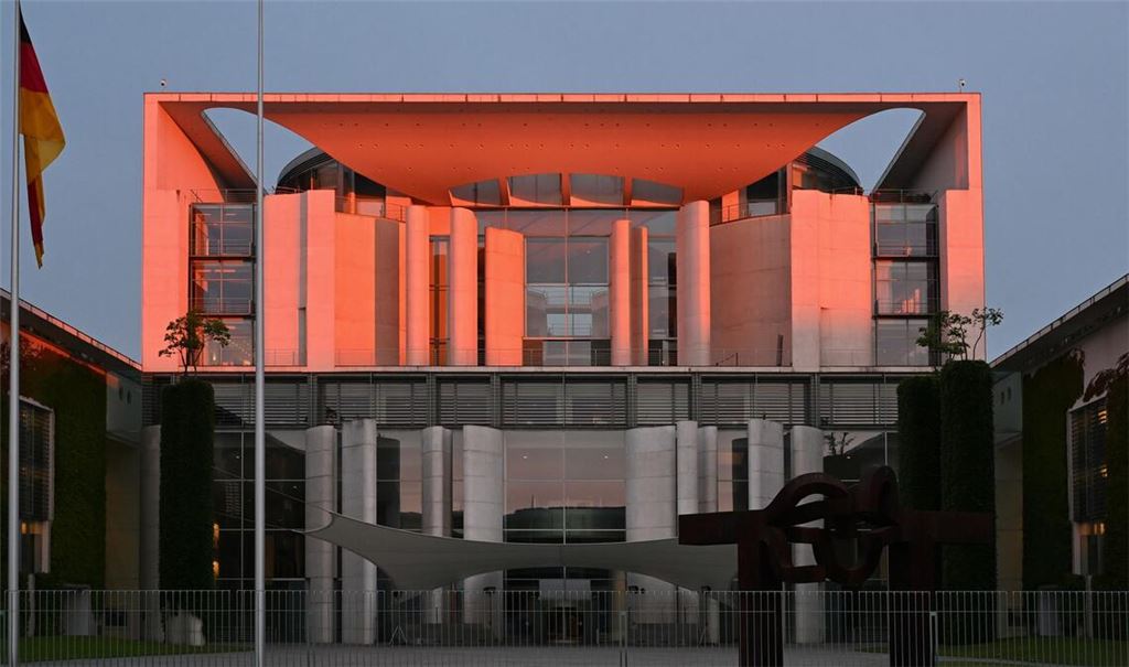 Im Kanzleramt will sich die Koalition einige Projekte vornehmen (Foto: Archiv).