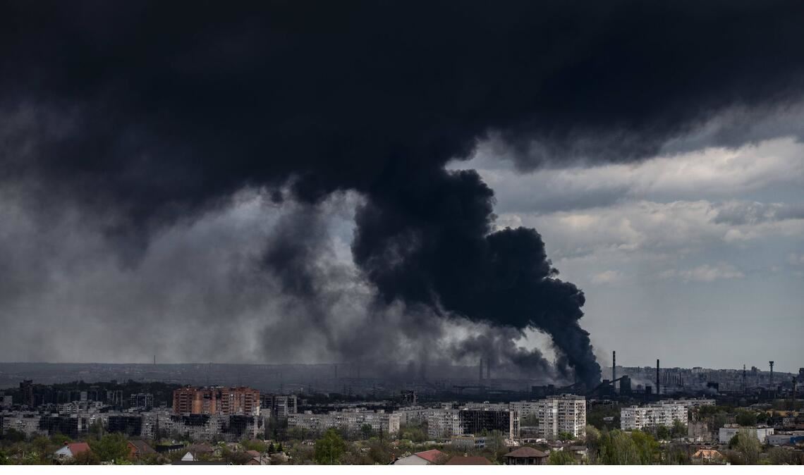 Im Krieg schwer getroffen – jetzt Schauplatz Moskauer Russifizierungspolitik: die ukrainische Stadt Mariupol.