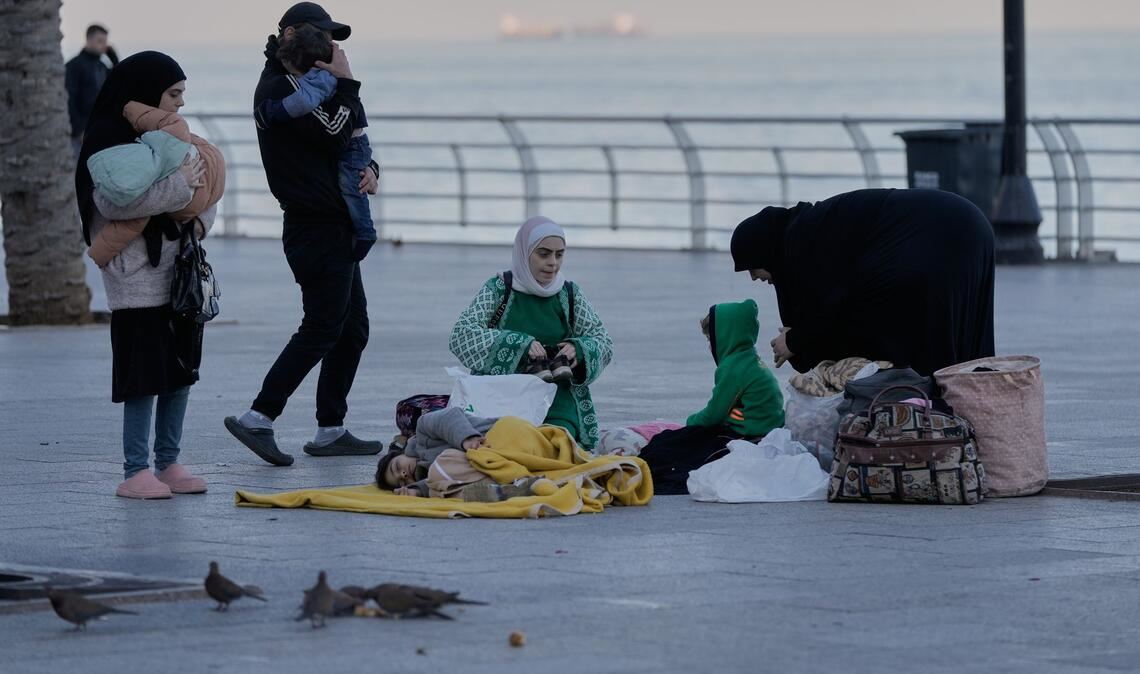 Im Libanon treibt der Krieg erneut Hunderttausende Menschen aus ihren Wohngebieten.