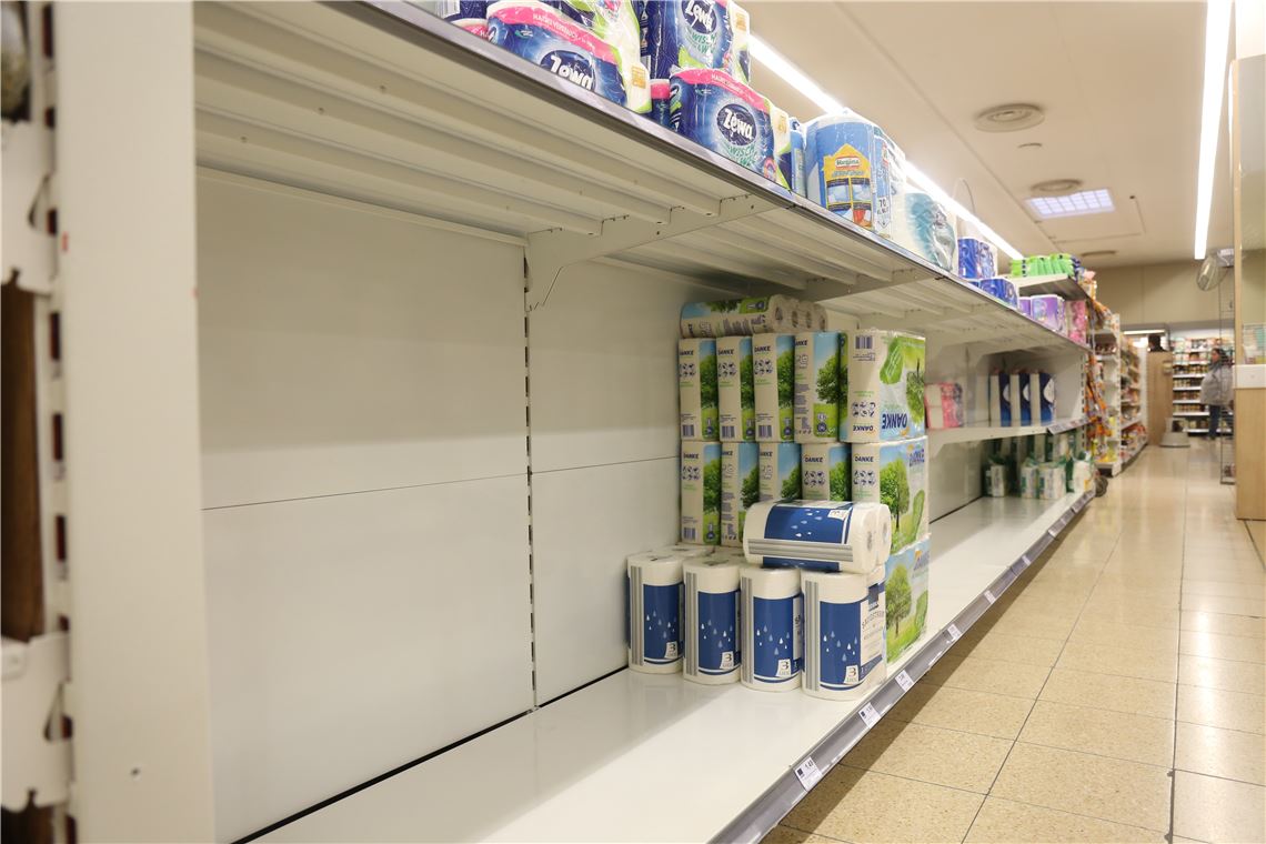 lh Corona Hamsterkäufe Edeka Mühlacker (1)