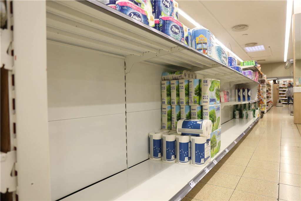 lh Corona Hamsterkäufe Edeka Mühlacker (1)