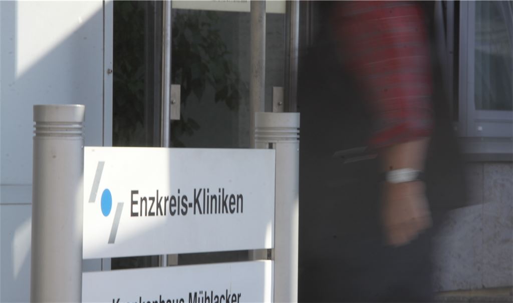 Im Mühlacker Krankenhaus gilt weiterhin eine Beschränkung der Besucherzahl. Foto: Archiv