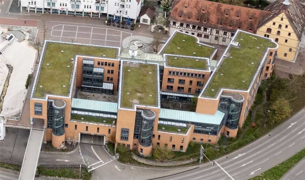 Im Mühlacker Rathaus setzt der neue OB auf neue Aufgabenverteilungen. Foto: Archiv