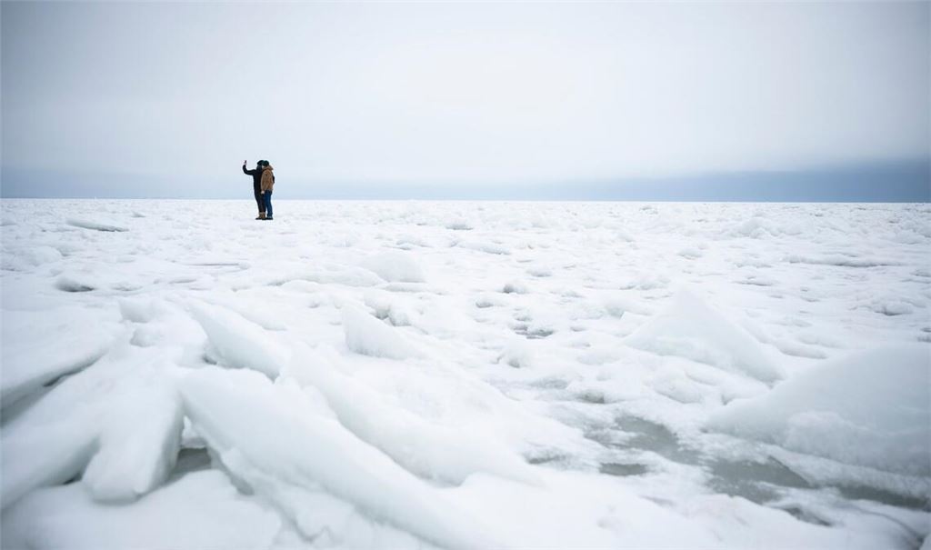 Im Nordosten beginnt auch die neue Woche frostig.
