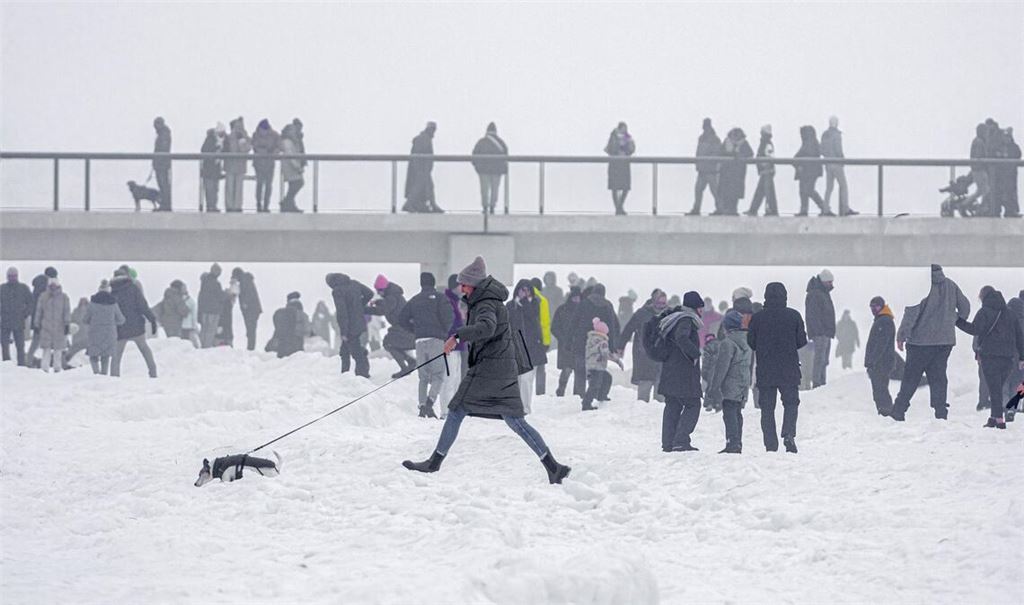 Im Nordosten und Osten bleibt es kalt.