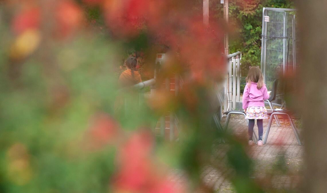 Im November muss der Enzkreis laut Landratsamt etwa 180 neue Flüchtlinge und Asylsuchende aufnehmen. Davon stammen etwa 60 aus der Ukraine. Symbolbild: Fotomoment