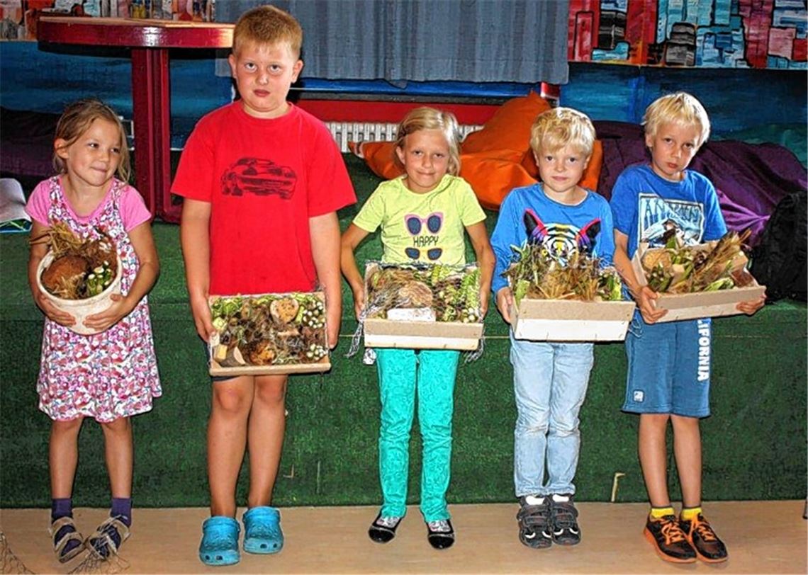 Im Rahmen des Mühlacker Ferienfestivals sind Kinder zu Baumeistern geworden. Das Ergebnis: Insektenhotels.