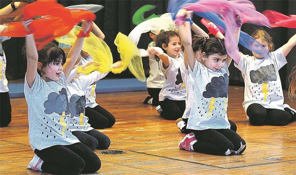 Im Sportverein lernen Kinder spielerisch, wie wichtig Bewegung für sie ist und dass Sport zum Leben dazugehört.