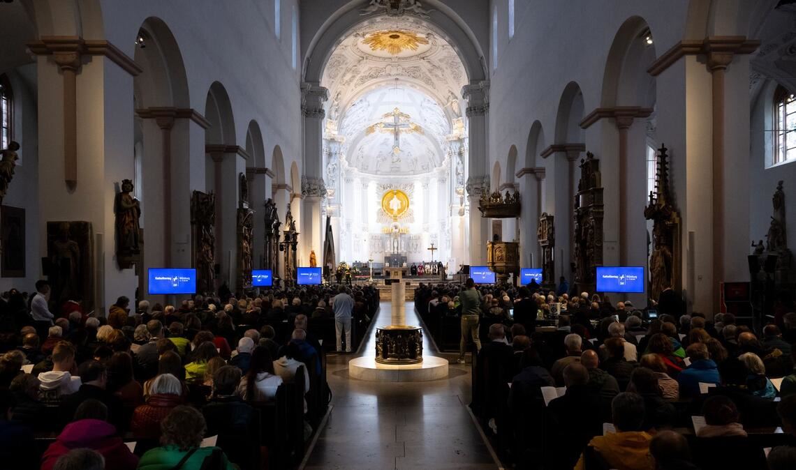 Im Würzburger Dom fanden zahlreiche Gottesdienste und Konzerte statt.